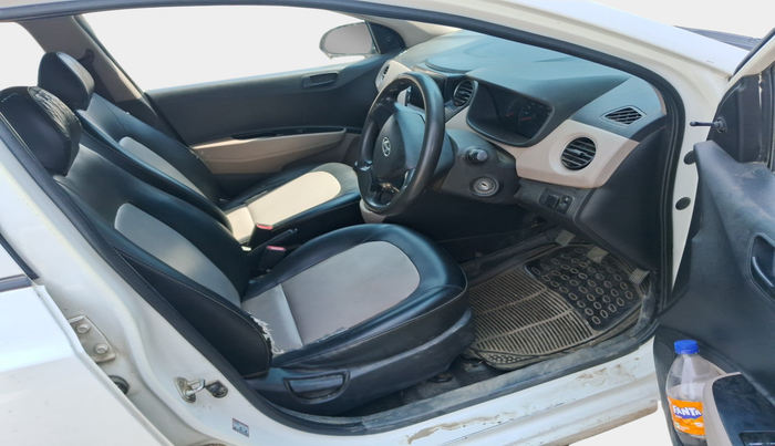 2018 Hyundai XCENT PRIME T  VTVT PLUS  CNG, Petrol, Manual, 67,013 km, interior