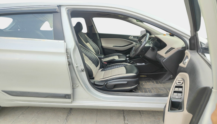2016 Hyundai Elite i20 ASTA 1.2, Petrol, Manual, 70,200 km, interior