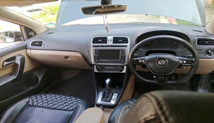 2018 Volkswagen Ameo HIGHLINE PLUS 1.5L AT 16 ALLOY, Diesel, Automatic, 96,853 km, interior