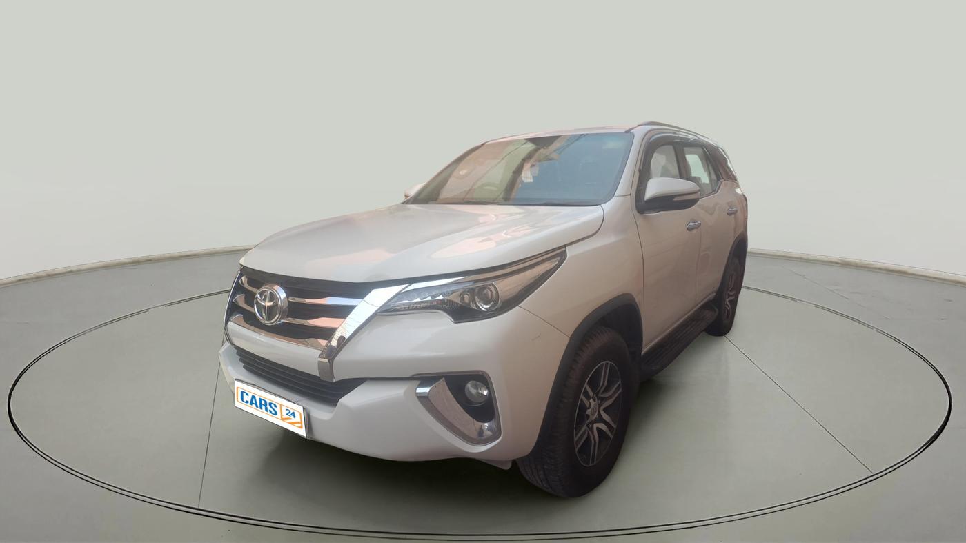 2017 Toyota Fortuner 2.8 4X2 AT, Diesel, Automatic, 2,05,336 km, exterior