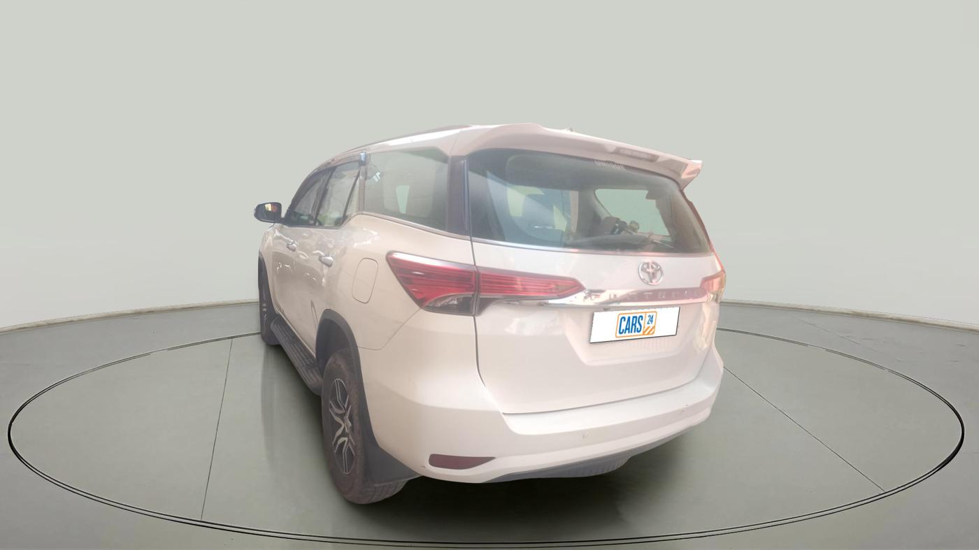 2017 Toyota Fortuner 2.8 4X2 AT, Diesel, Automatic, 2,05,336 km, exterior
