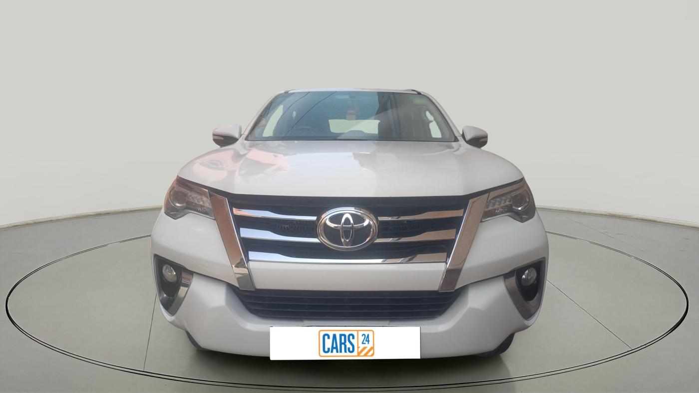 2017 Toyota Fortuner 2.8 4X2 AT, Diesel, Automatic, 2,05,336 km, exterior