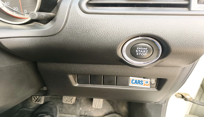 2023 Maruti Swift ZXI, Petrol, Manual, 11,144 km, interior