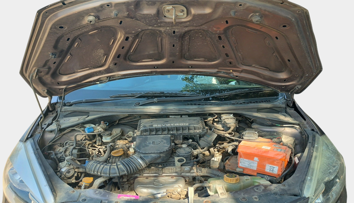 2017 Tata Tiago XZA PETROL, Petrol, Automatic, 68,505 km, exterior