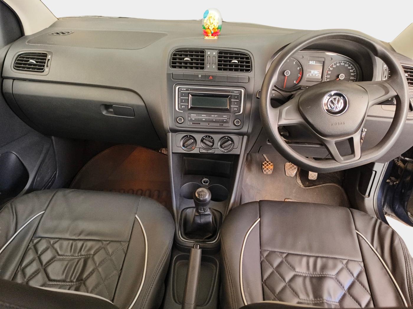 2014 Volkswagen Polo COMFORTLINE 1.2L PETROL, Petrol, Manual, 30,468 km, interior