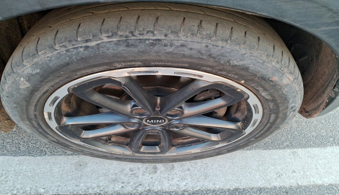 2015 BMW Mini COOPER D 5 DOOR, Diesel, Automatic, 41,946 km, tyre