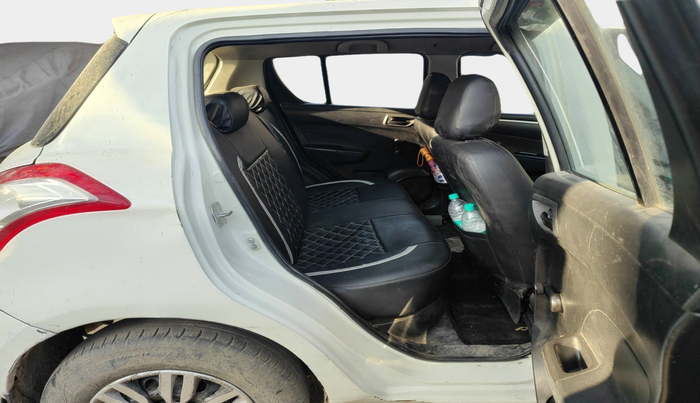 2016 Maruti Swift LXI, Petrol, Manual, 89,932 km, interior