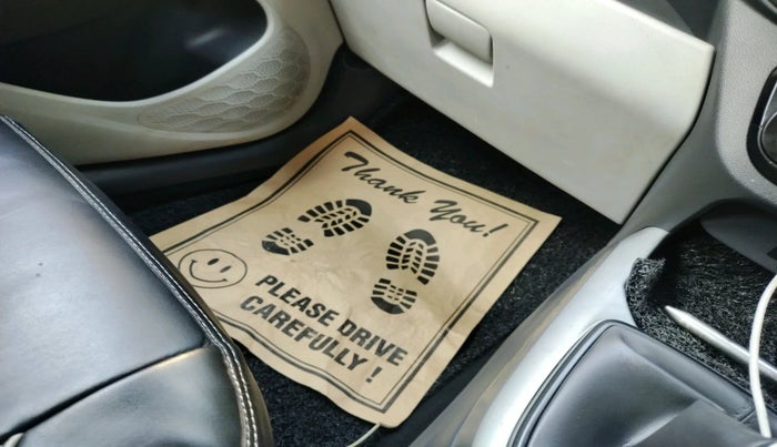 2022 Hyundai GRAND I10 NIOS SPORTZ 1.2 KAPPA VTVT, Petrol, Manual, 26,944 km, interior