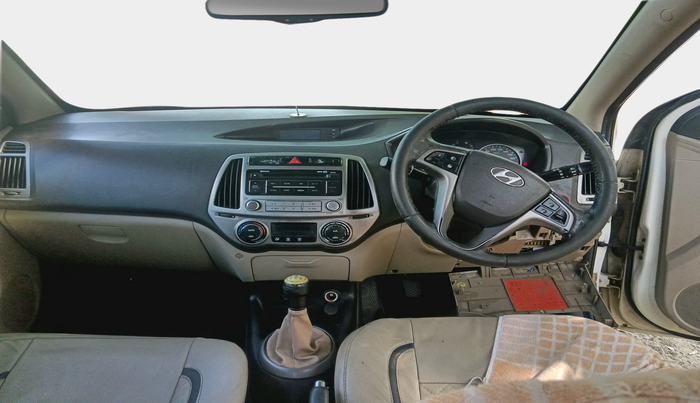 2012 Hyundai i20 SPORTZ 1.2, Petrol, Manual, 88,089 km, interior