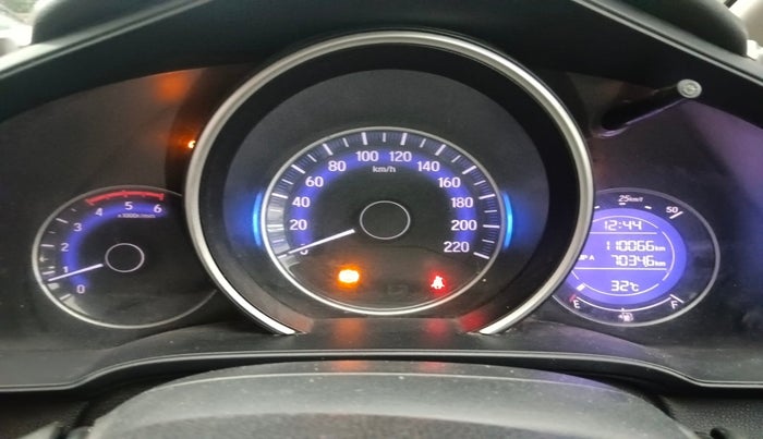 2017 Honda WR-V 1.5L I-DTEC VX MT, Diesel, Manual, 1,10,066 km, interior