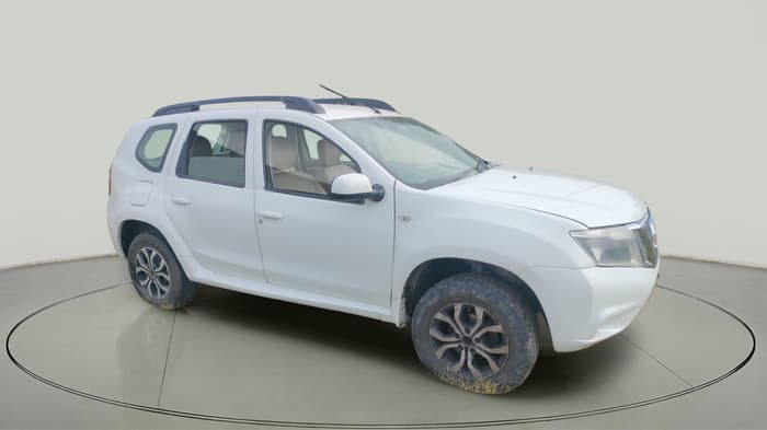 2014 Nissan Terrano XL (D), Diesel, Manual, 1,17,379 km, exterior