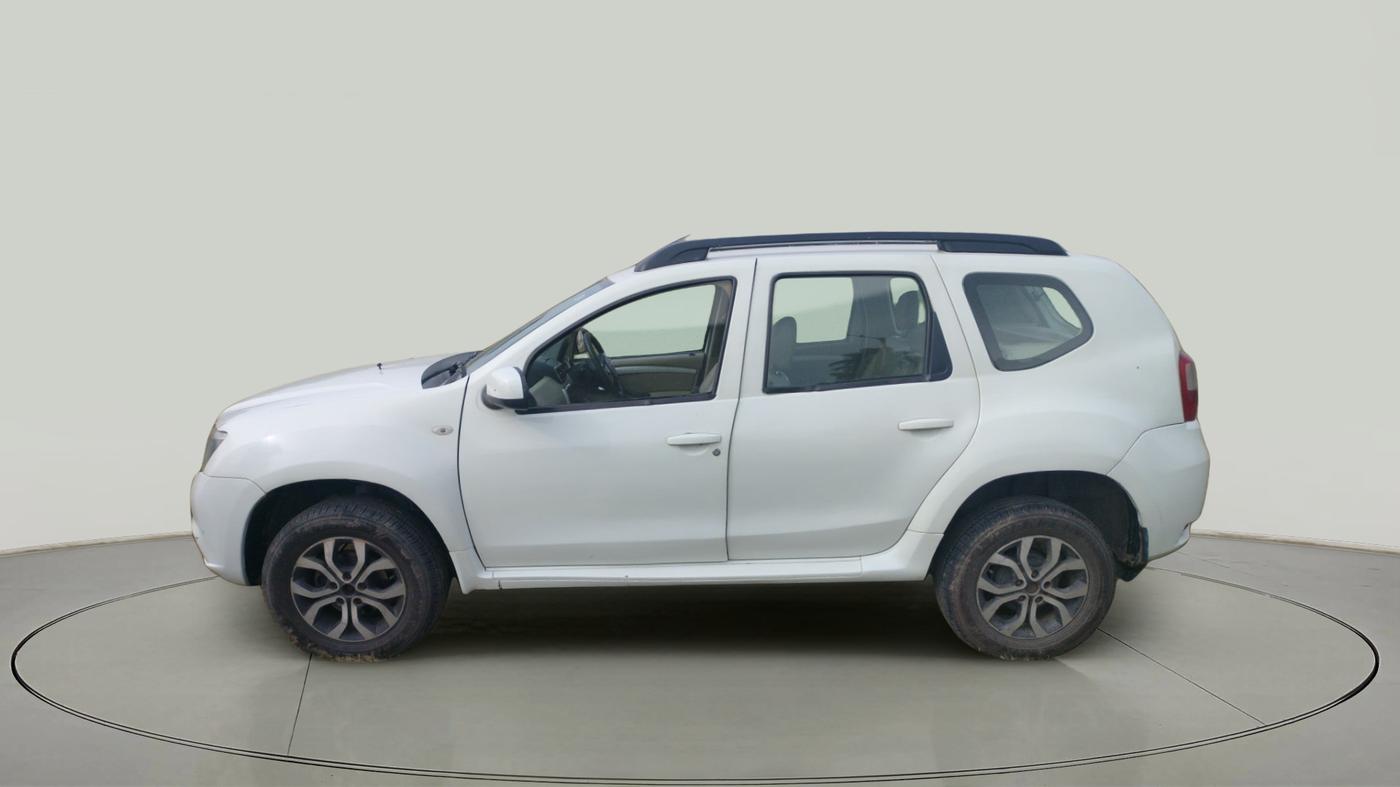 2014 Nissan Terrano XL (D), Diesel, Manual, 1,17,379 km, exterior
