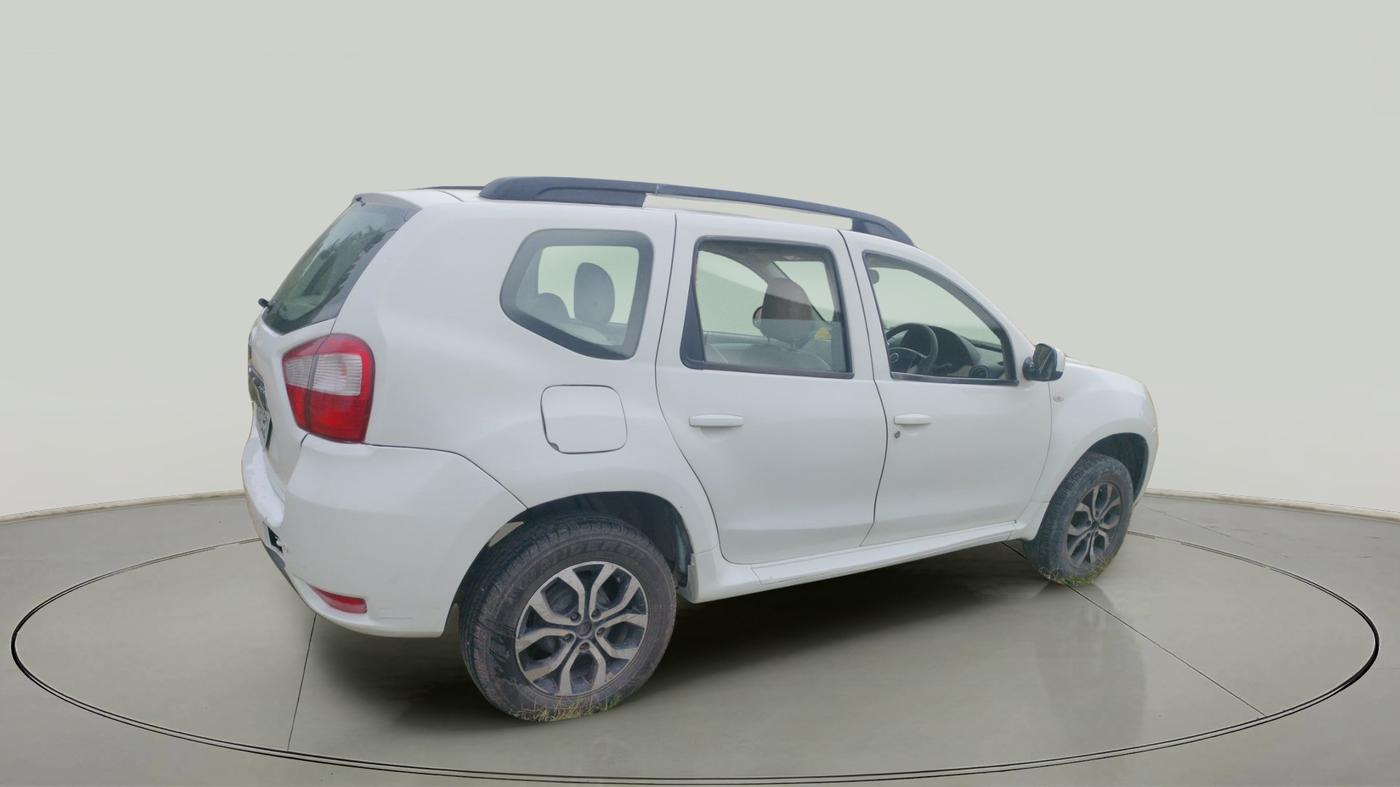 2014 Nissan Terrano XL (D), Diesel, Manual, 1,17,379 km, exterior