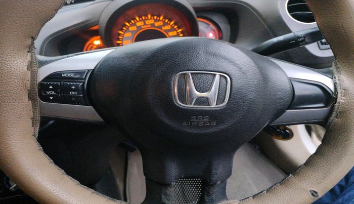 2011 Honda Brio V MT, Petrol, Manual, 60,272 km, interior