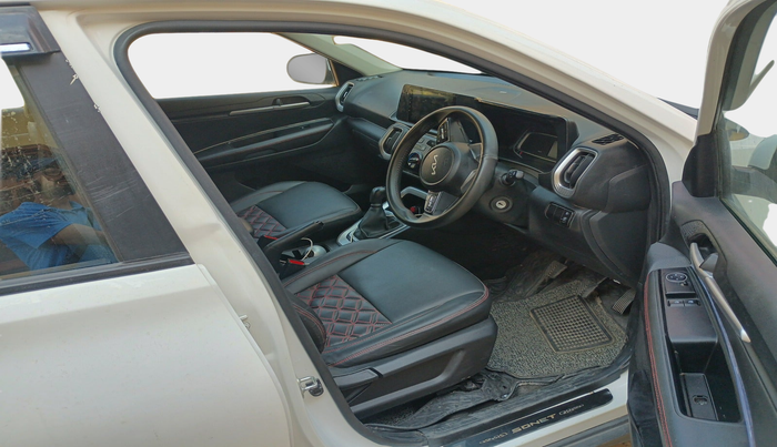 2022 KIA SONET HTE 1.2, Petrol, Manual, 17,986 km, interior