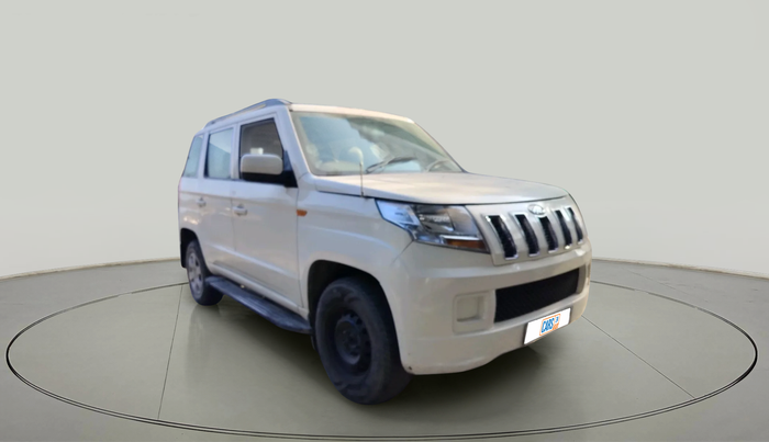 2016 Mahindra TUV300 T6, Diesel, Manual, 2,09,272 km, exterior