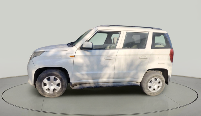 2016 Mahindra TUV300 T6, Diesel, Manual, 2,09,272 km, exterior