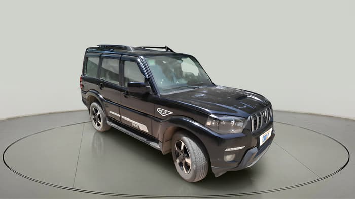2023 Mahindra SCORPIO CLASSIC S11 MT 7S CC, Diesel, Manual, 30,729 km, exterior
