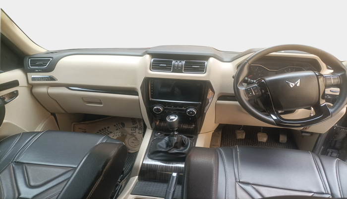 2023 Mahindra SCORPIO CLASSIC S11 MT 7S CC, Diesel, Manual, 30,729 km, interior
