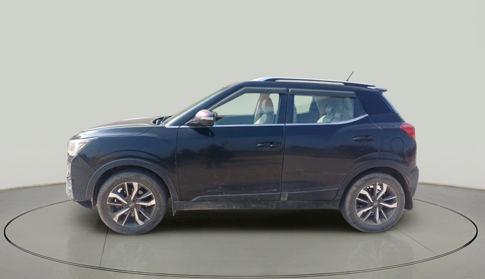 2019 Mahindra XUV300 W8 (O) 1.5 DIESEL, Diesel, Manual, 85,339 km, exterior