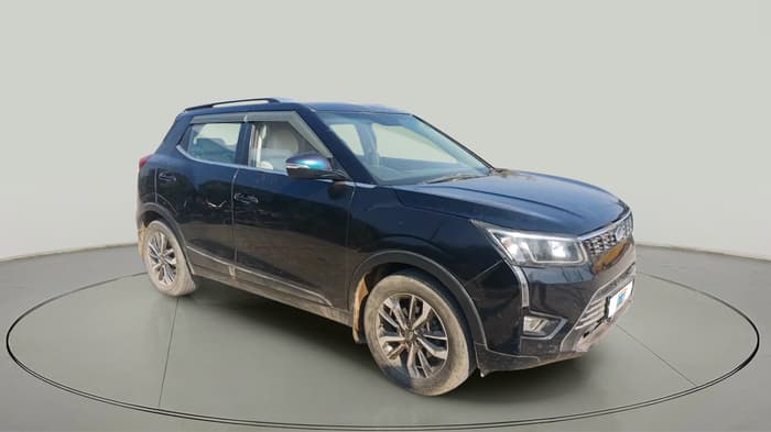 2019 Mahindra XUV300 W8 (O) 1.5 DIESEL, Diesel, Manual, 85,339 km, exterior