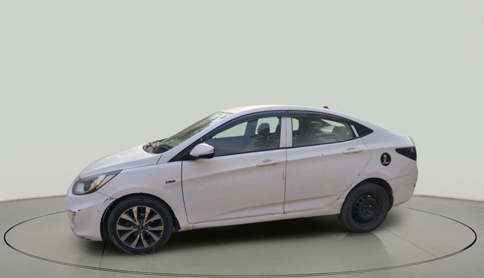 2014 Hyundai Verna FLUIDIC 1.6 CRDI SX, Diesel, Manual, 1,02,657 km, exterior