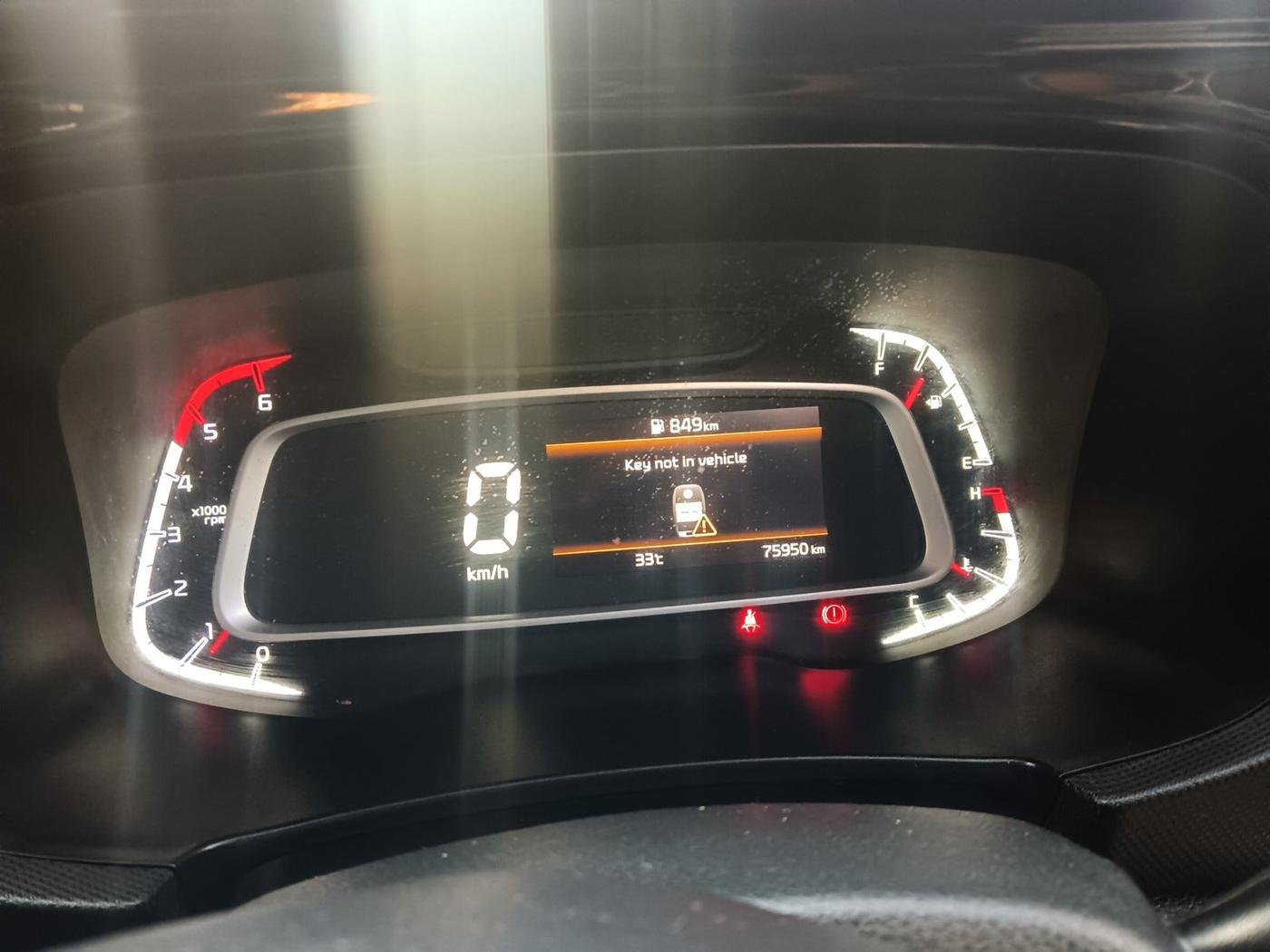 2020 KIA SONET GTX PLUS 1.5 AT, Diesel, Automatic, 75,950 km, interior