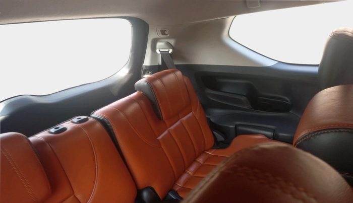 2016 Toyota Innova Crysta 2.4 GX 8 STR, Diesel, Manual, 1,25,823 km, interior