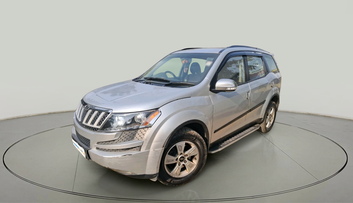 2015 Mahindra XUV500 W8, Diesel, Manual, 88,094 km, exterior