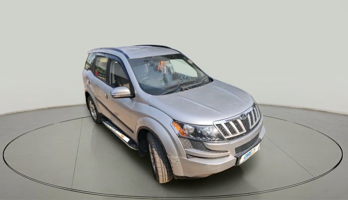 2015 Mahindra XUV500 W8, Diesel, Manual, 88,094 km, exterior
