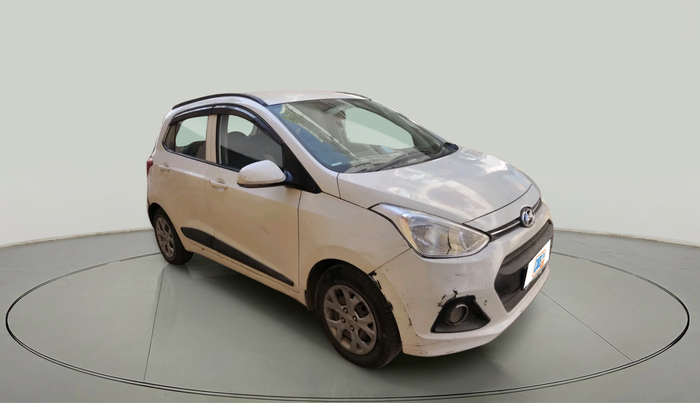 2015 Hyundai Grand i10 SPORTZ 1.2 KAPPA VTVT, Petrol, Manual, 1,48,263 km, exterior