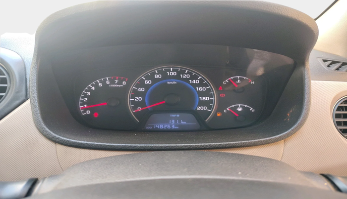 2015 Hyundai Grand i10 SPORTZ 1.2 KAPPA VTVT, Petrol, Manual, 1,48,263 km, interior