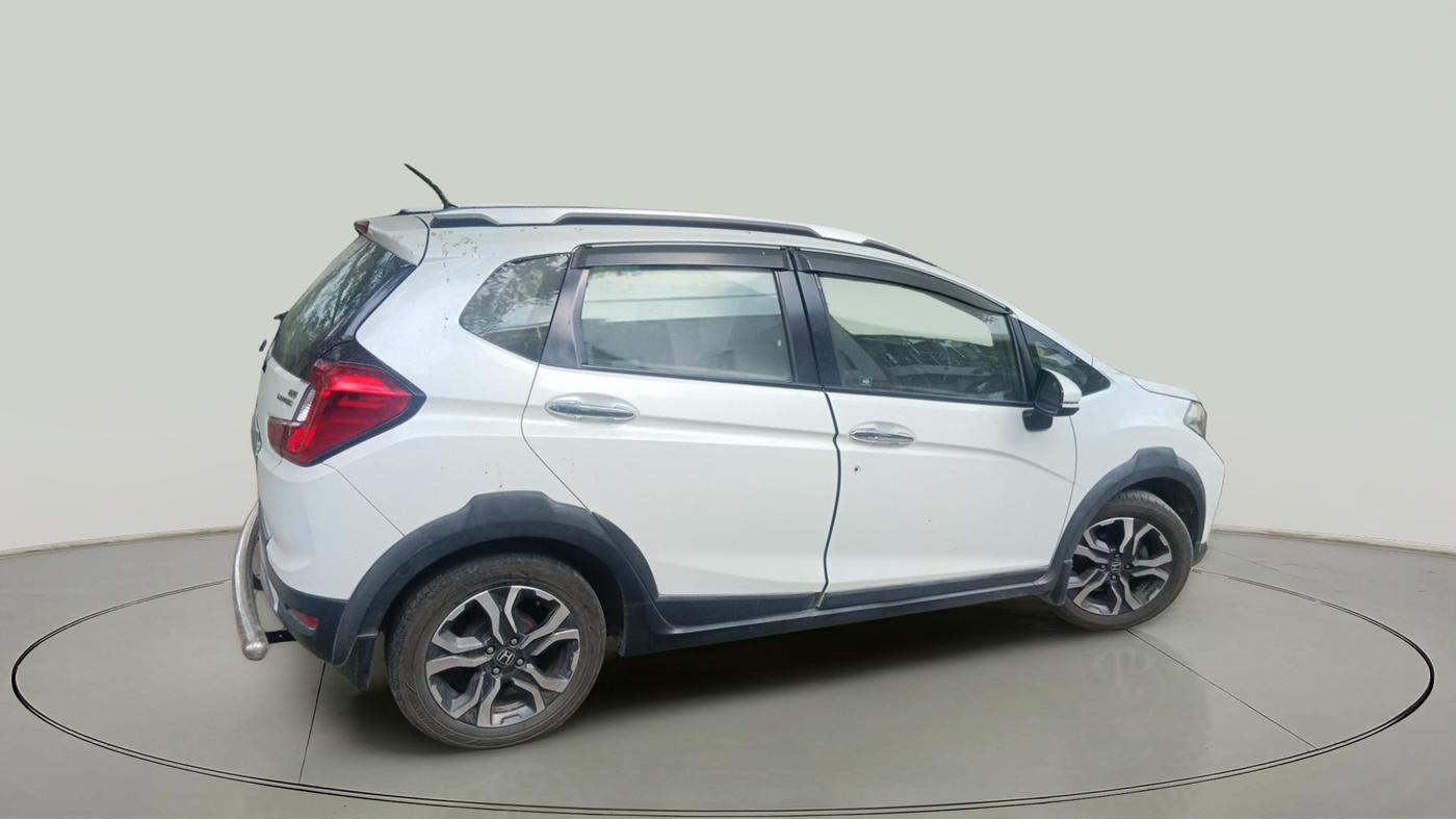 2018 Honda WR-V 1.5L I-DTEC VX MT, Diesel, Manual, 75,246 km, exterior