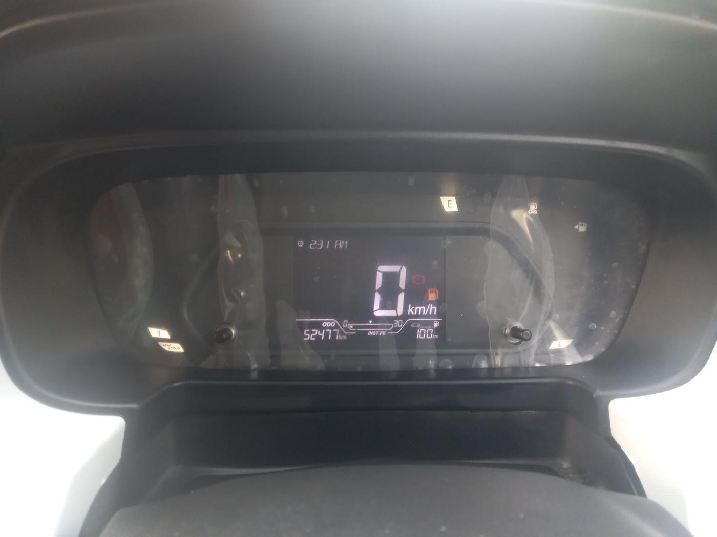 2024 Tata PUNCH PURE MT CNG, Petrol, Manual, 52,477 km, interior