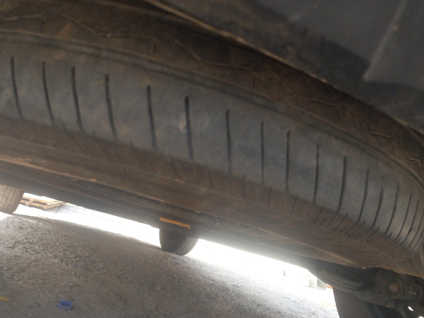 2024 Tata PUNCH PURE MT CNG, Petrol, Manual, 52,477 km, tyre