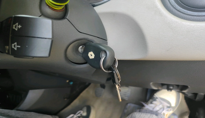 2015 Renault Duster 110 PS RXL DIESEL, Diesel, Manual, 97,649 km, interior