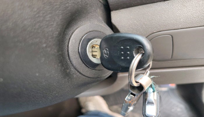 2012 Hyundai i10 MAGNA 1.2, Petrol, Manual, 68,754 km, interior