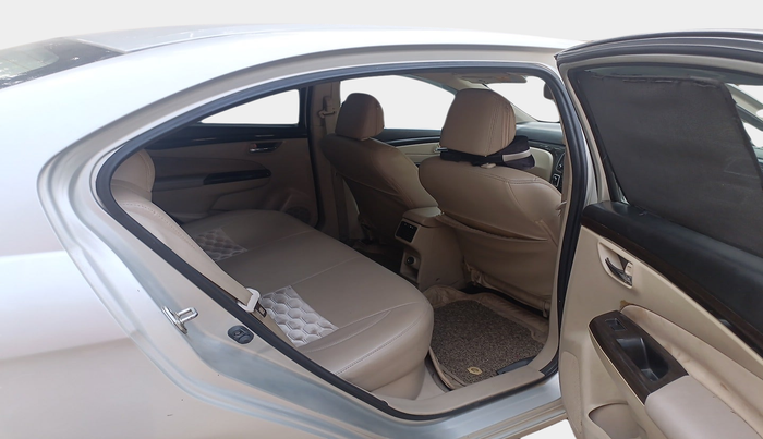 2017 Maruti Ciaz DELTA DIESEL 1.3, Diesel, Manual, 74,699 km, interior