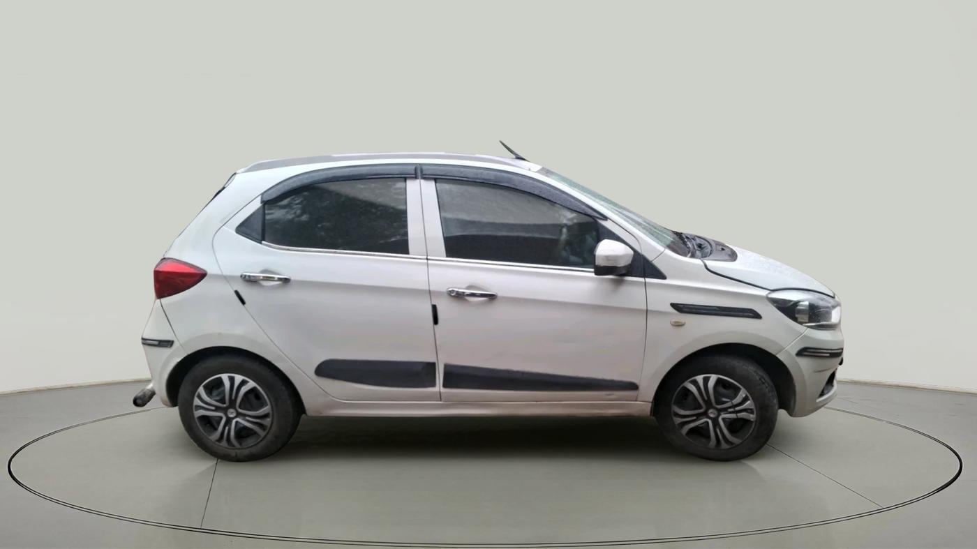 2019 Tata Tiago XT PETROL, Petrol, Manual, 83,173 km, exterior