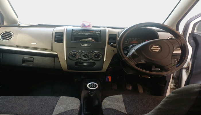 2013 Maruti Wagon R 1.0 LXI, Petrol, Manual, 1,98,898 km, interior