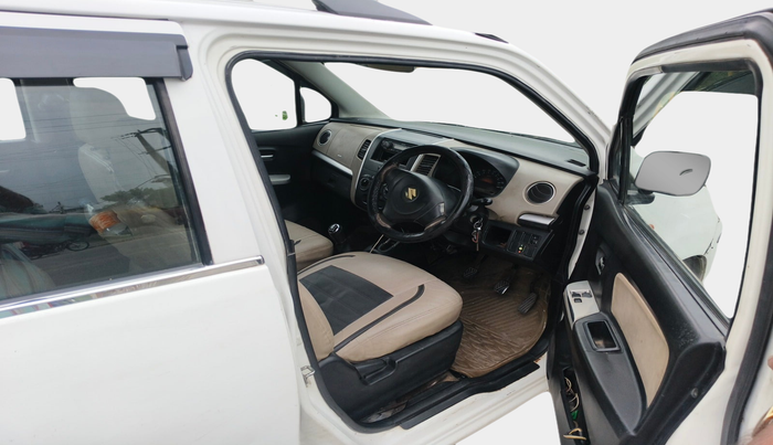 2016 Maruti Wagon R 1.0 LXI CNG, Petrol, Manual, 94,603 km, interior