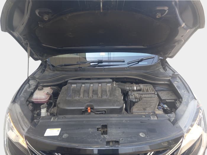 2022 Mahindra XUV700 AX 7 LUXURY P AT 7 STR, Petrol, Automatic, 20,134 km, exterior