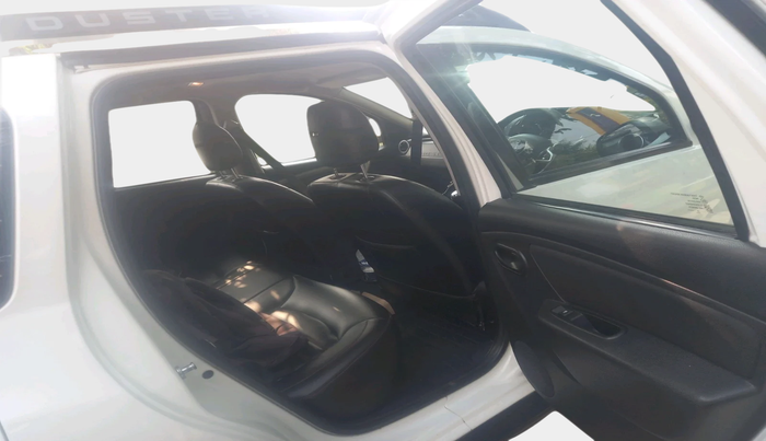2019 Renault Duster 85 PS RXE DIESEL, Diesel, Manual, 1,14,729 km, interior