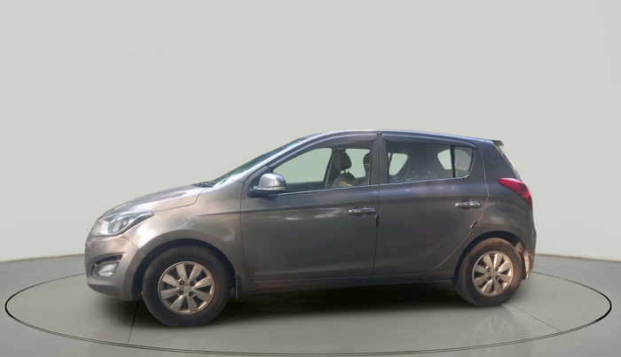 2014 Hyundai i20 SPORTZ 1.4 AT, Petrol, Automatic, 1,24,699 km, exterior