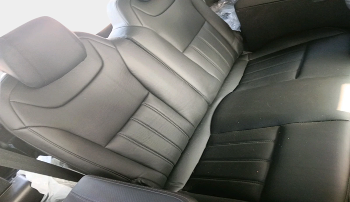 2023 Mahindra Thar LX HT PETROL 4WD MT, Petrol, Manual, 25,065 km, interior