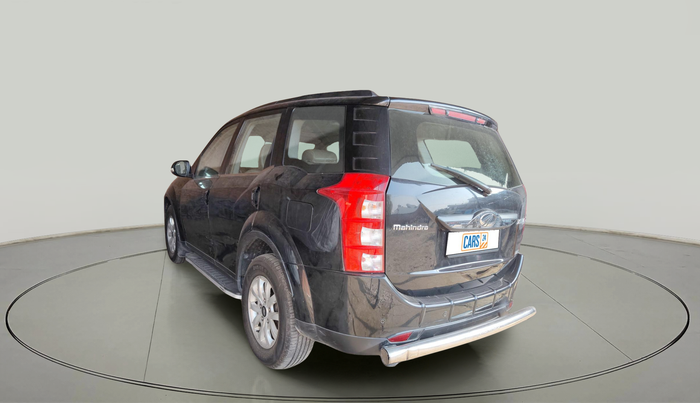 2016 Mahindra XUV500 W10, Diesel, Manual, 74,848 km, exterior