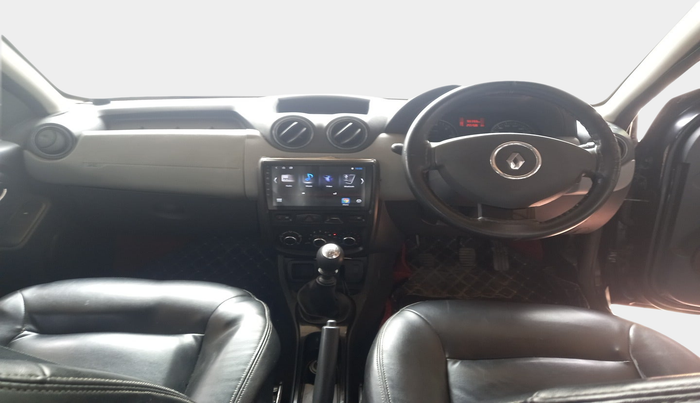 2014 Renault Duster 110 PS RXL ADVENTURE, Diesel, Manual, 90,358 km, interior
