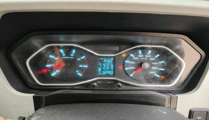 2022 Mahindra Scorpio S11 2WD, Diesel, Manual, 62,309 km, interior