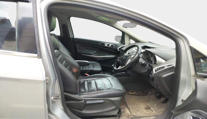2014 Ford Ecosport TITANIUM 1.5L DIESEL, Diesel, Manual, 1,56,326 km, interior