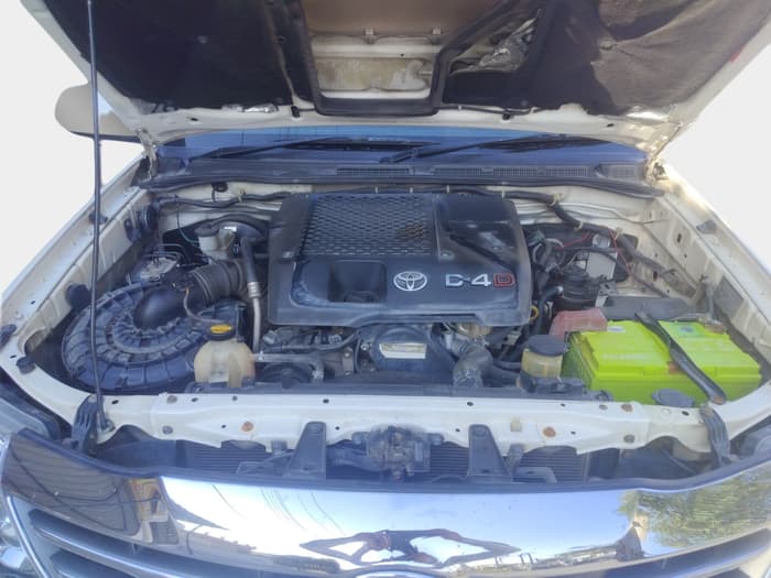 2015 Toyota Fortuner 3.0 4X2 MT, Diesel, Manual, 92,231 km, exterior